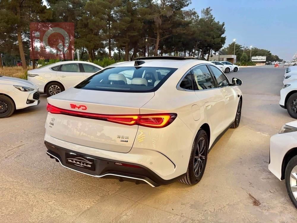 https://cdn.iqcars.io0747d4ad-8fa4-4ea3-8975-be89567fd2f2_5.jpg